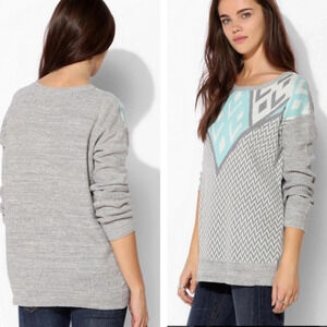 Urban Outfitters Ecote White Blue Gray Chevron Intarsia Sweater Size Small